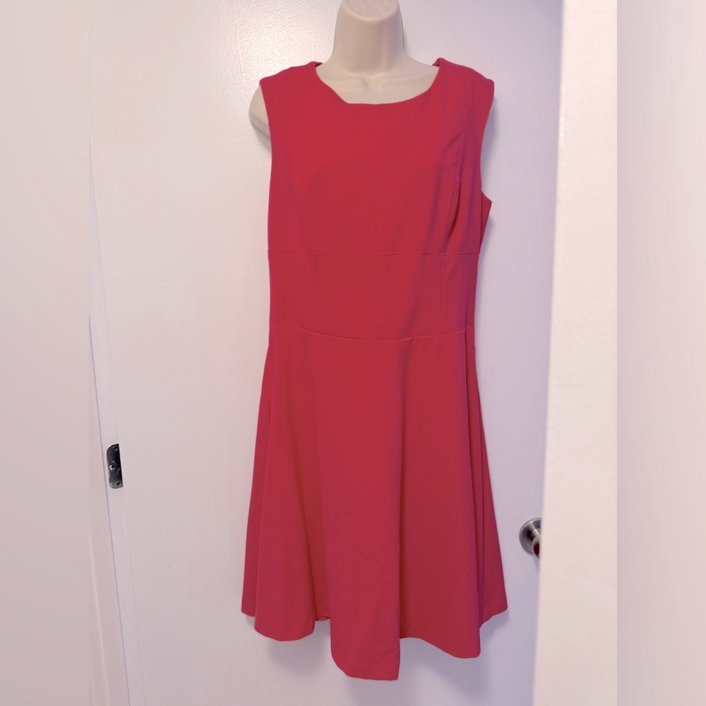 Beautiful classic pink dress.